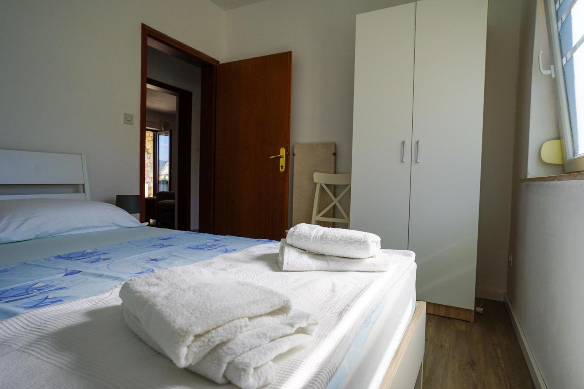 Apartments Barica 克尔克 外观 照片