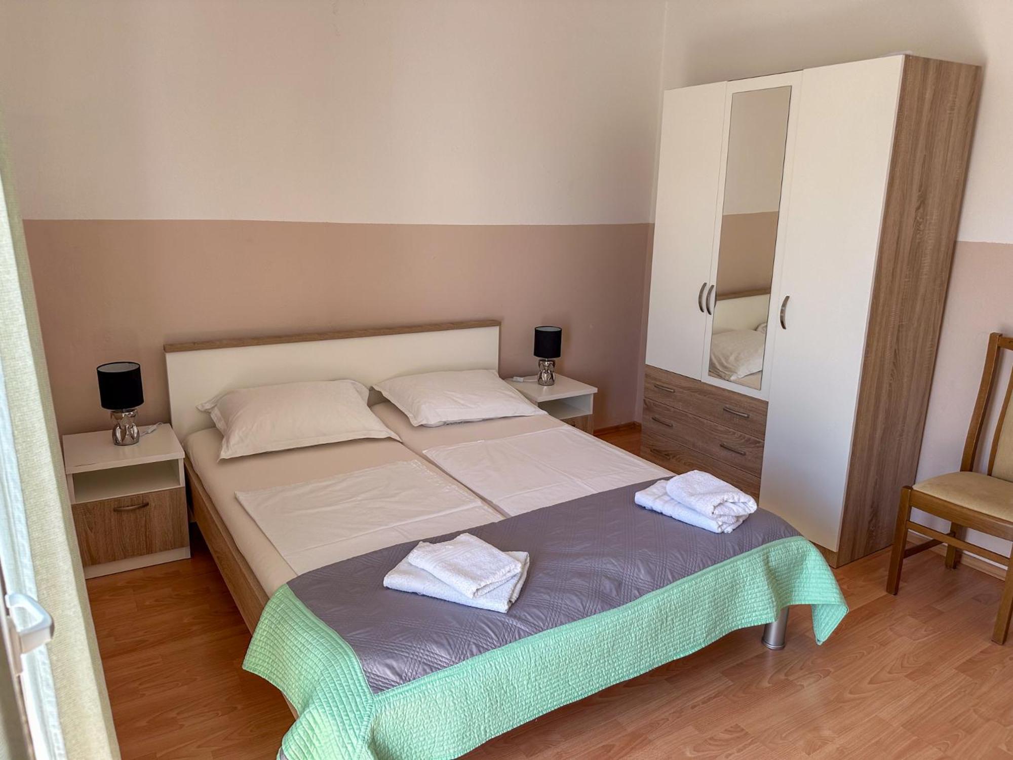 Apartments Barica 克尔克 外观 照片
