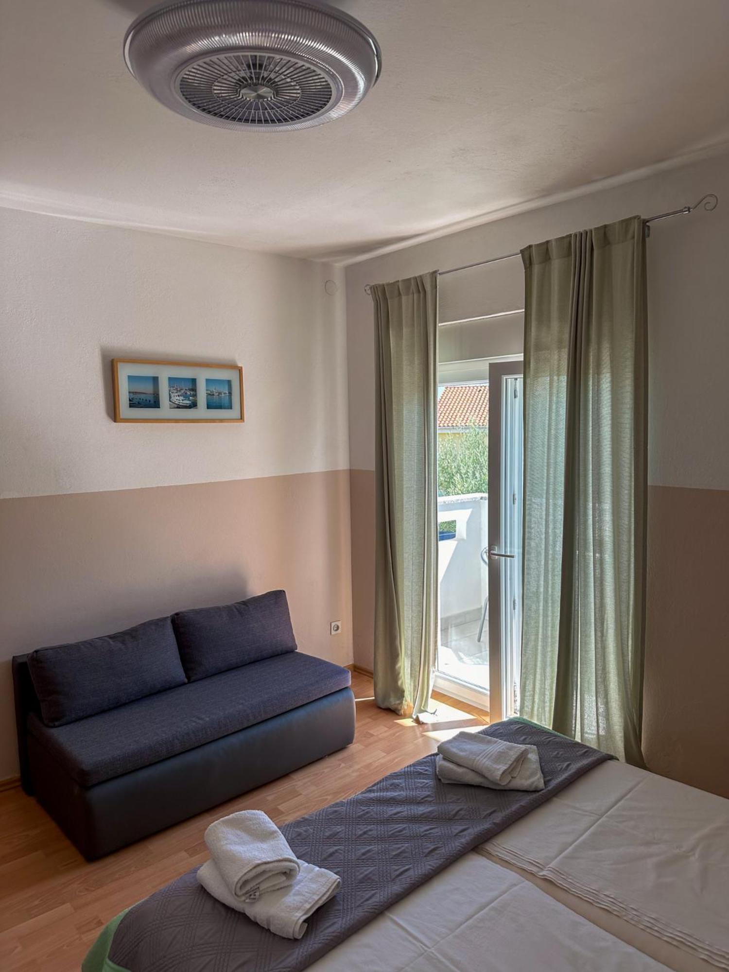 Apartments Barica 克尔克 外观 照片