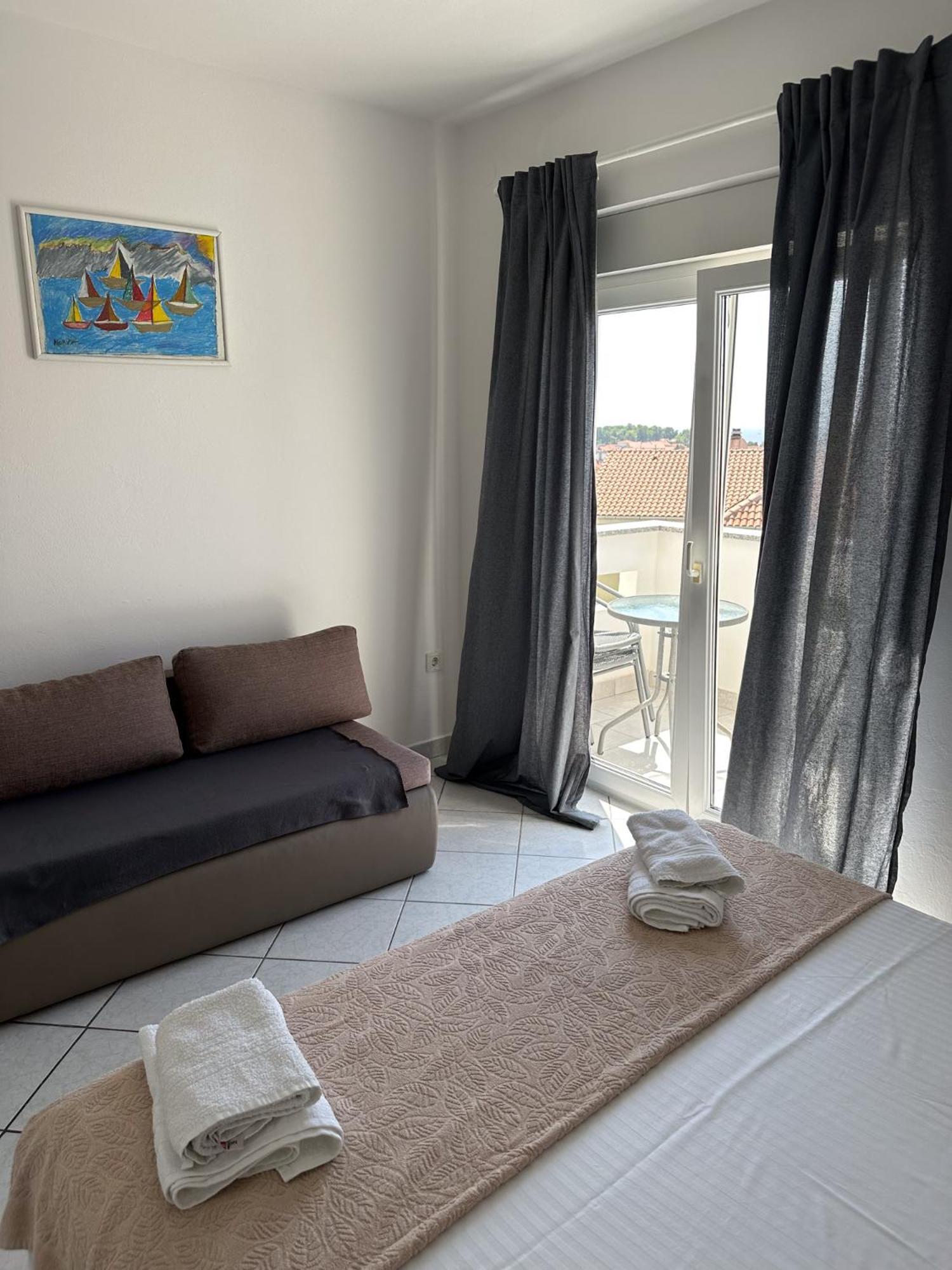 Apartments Barica 克尔克 外观 照片
